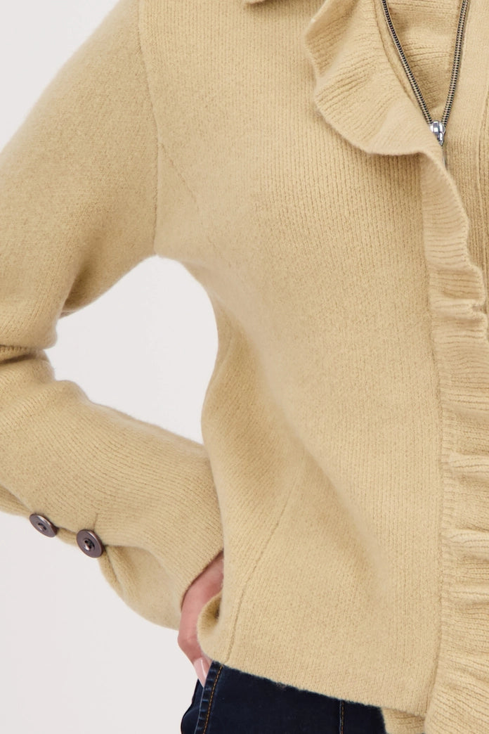 CHAQUETA CON VOLANTES - MONARI