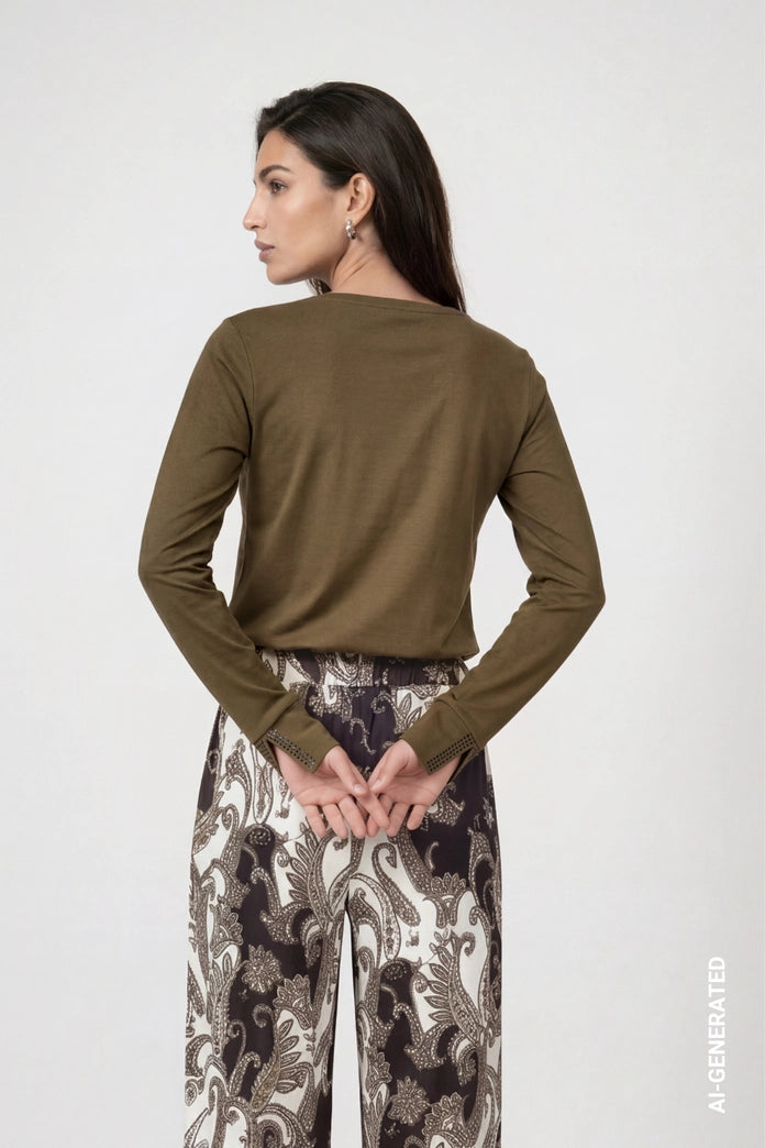 CAMISETA DETALLES PEDRERÍA - MONARI