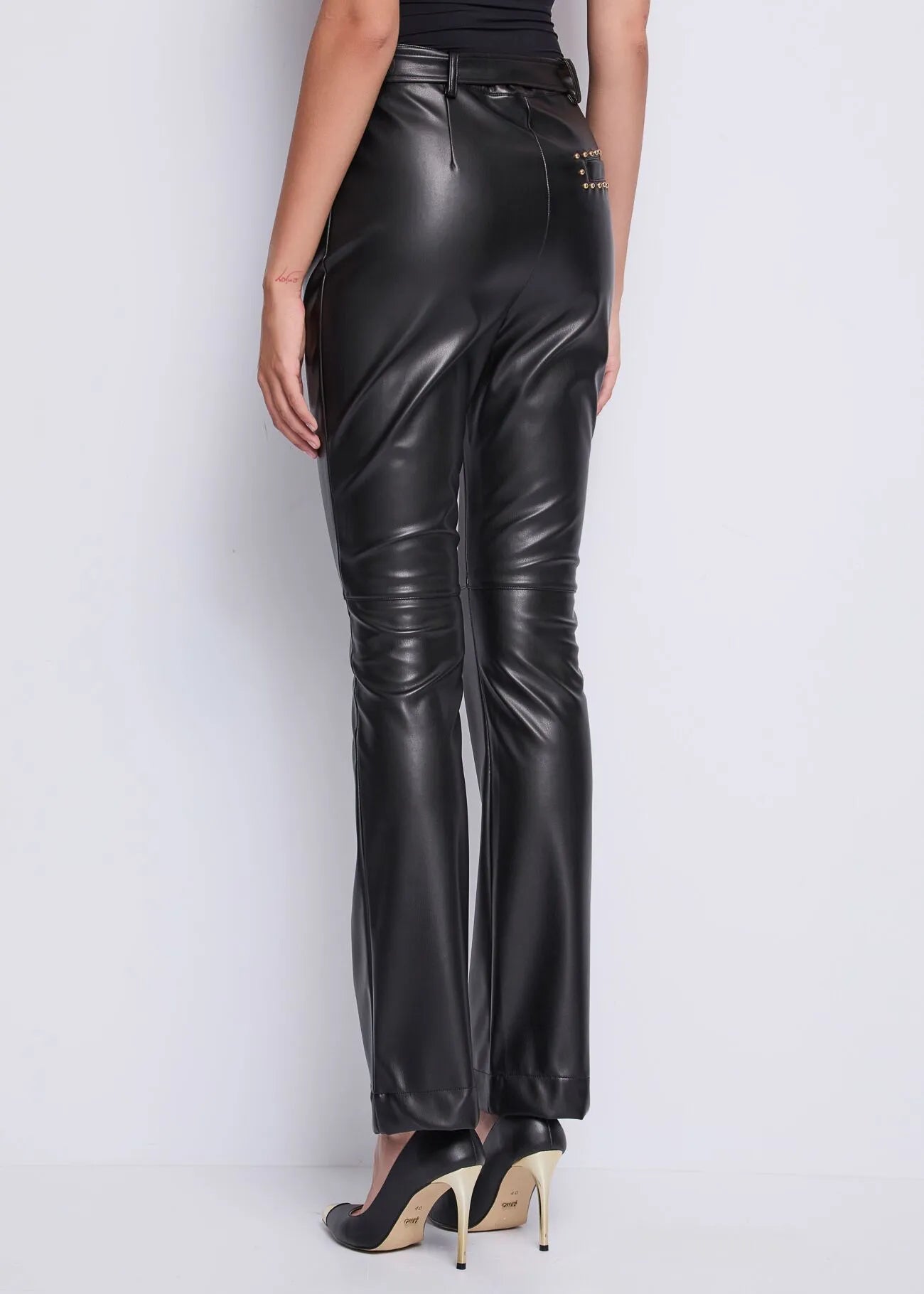 PANTALÓN ECOPIEL CINTURÓN - DENNY ROSE