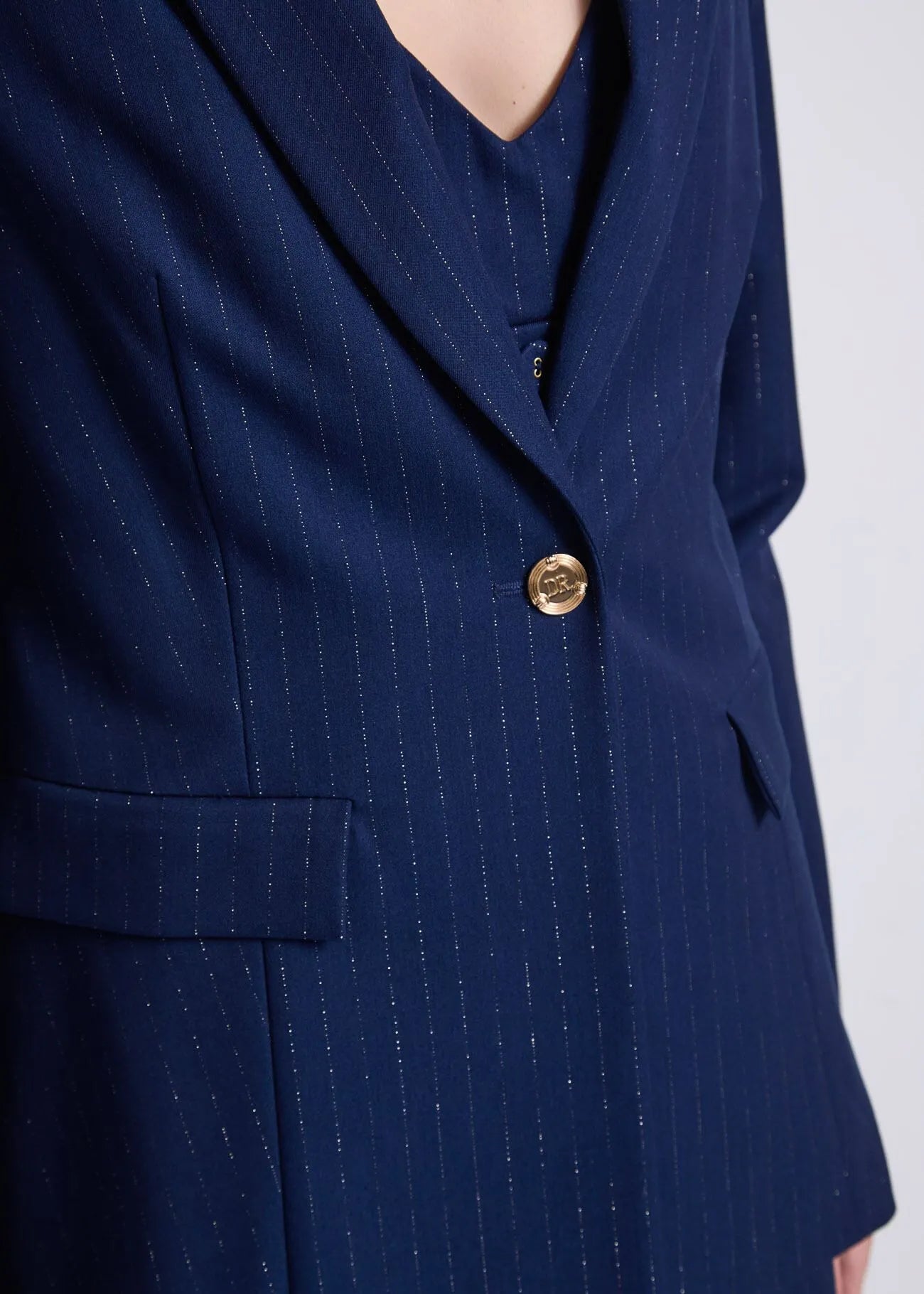 CHAQUETA RAYA DIPLOMÁTICA - DENNY ROSE