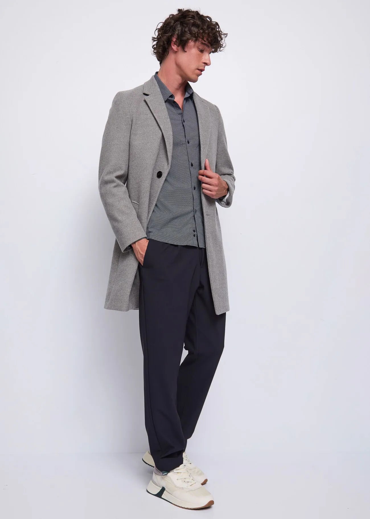 PANTALÓN CON PINZA - GAUDÌ