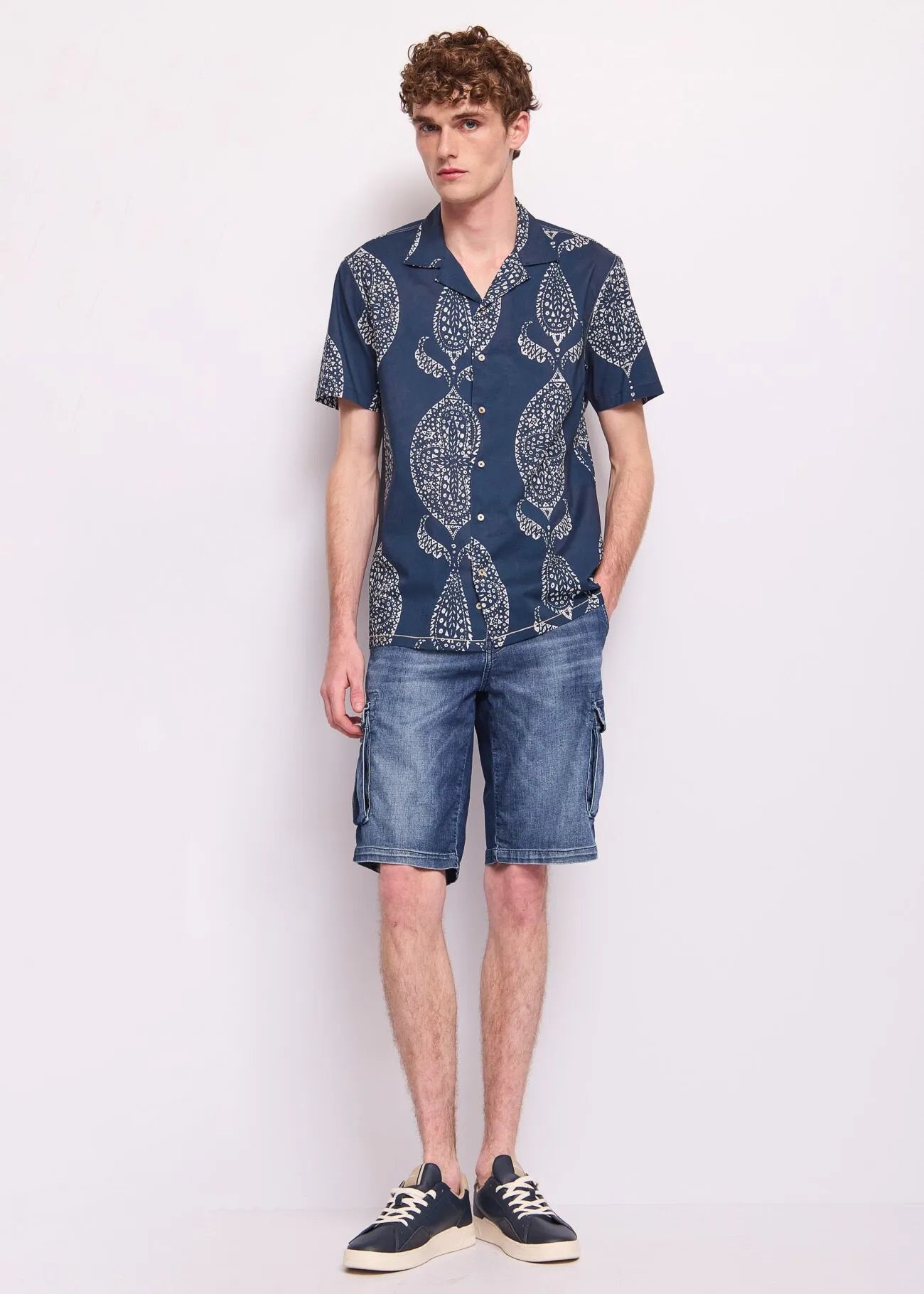 CAMISA PECES MANGA CORTA - GAUDÍ