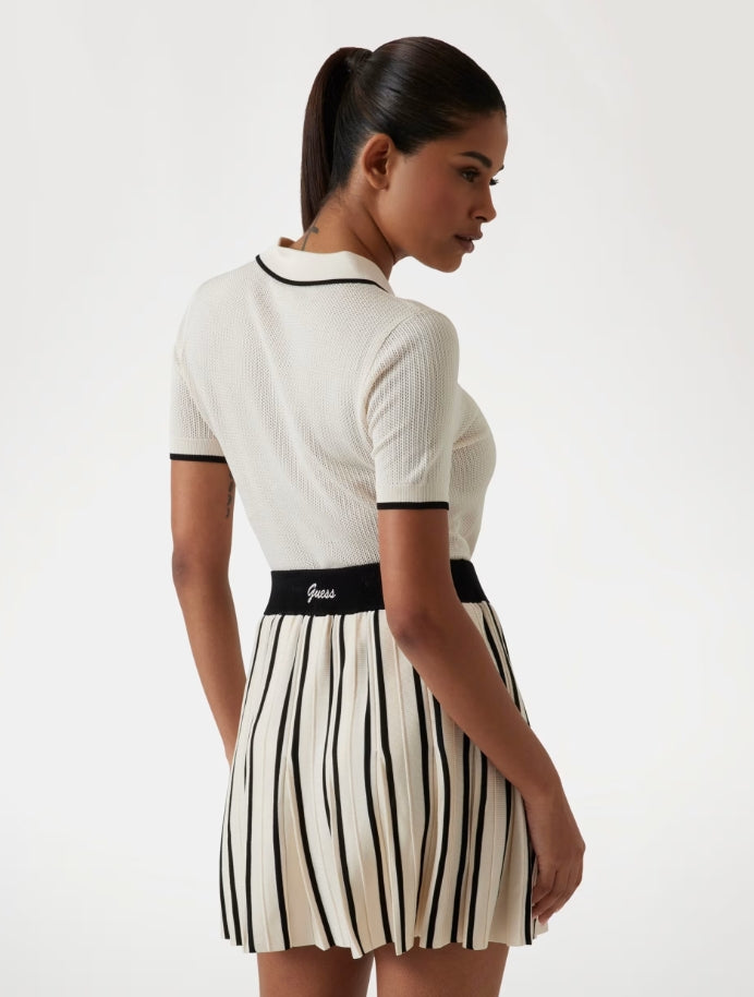 POLO CONTRASTE LETRAS VINTAGE - GUESS