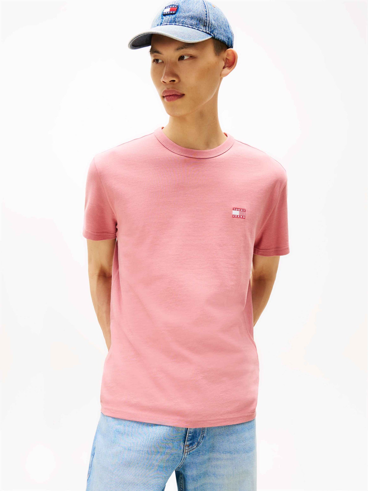 CAMISETA LOGO BORDADO AL TONO - TOMMY JEANS