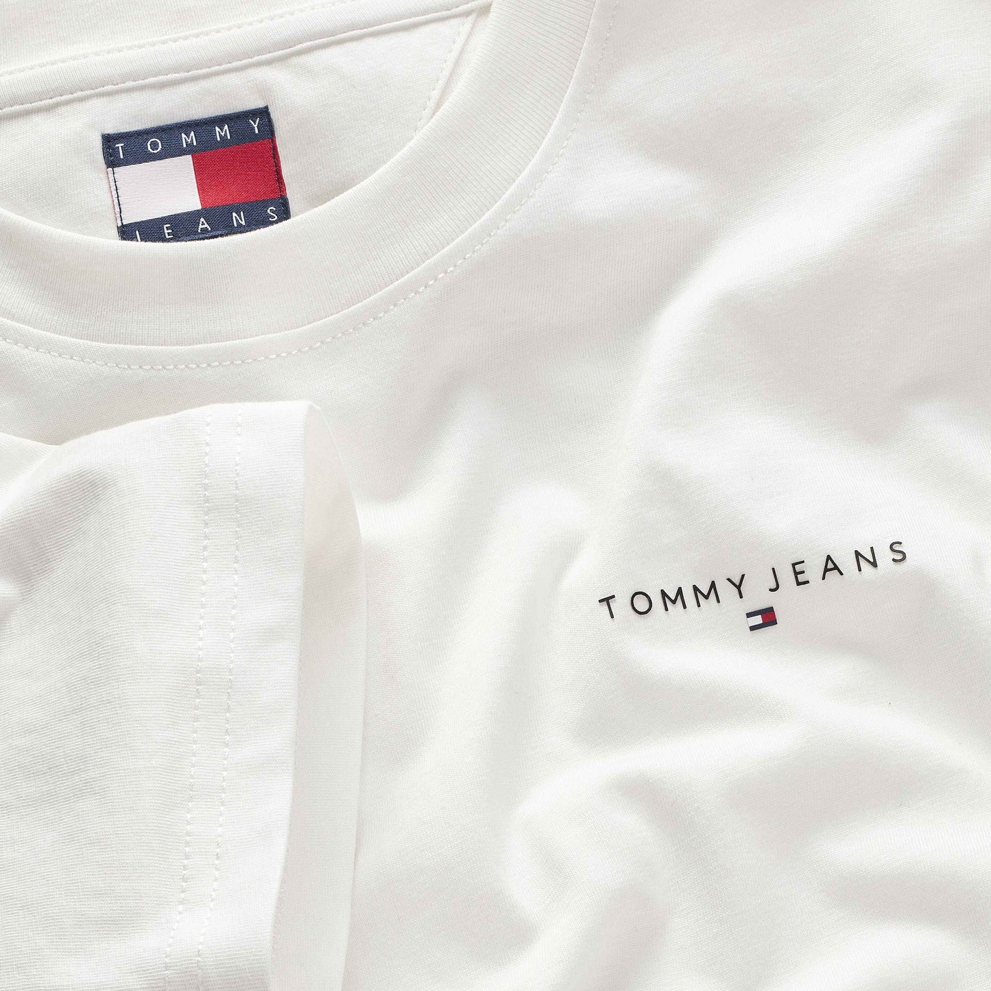 CAMISETA LOGO GOMA - TOMMY JEANS