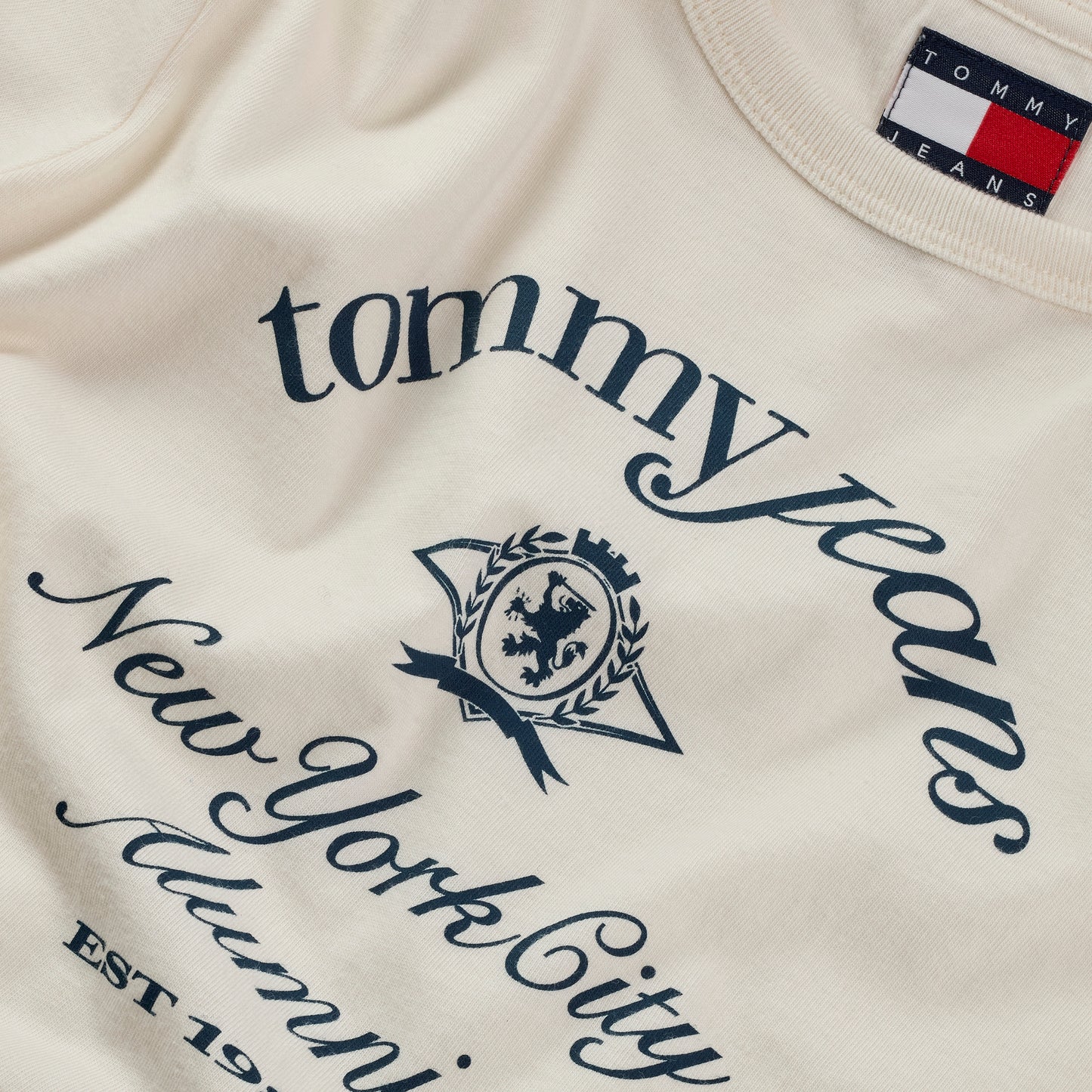 CAMISETA LOGO GRANDE - TOMMY JEANS