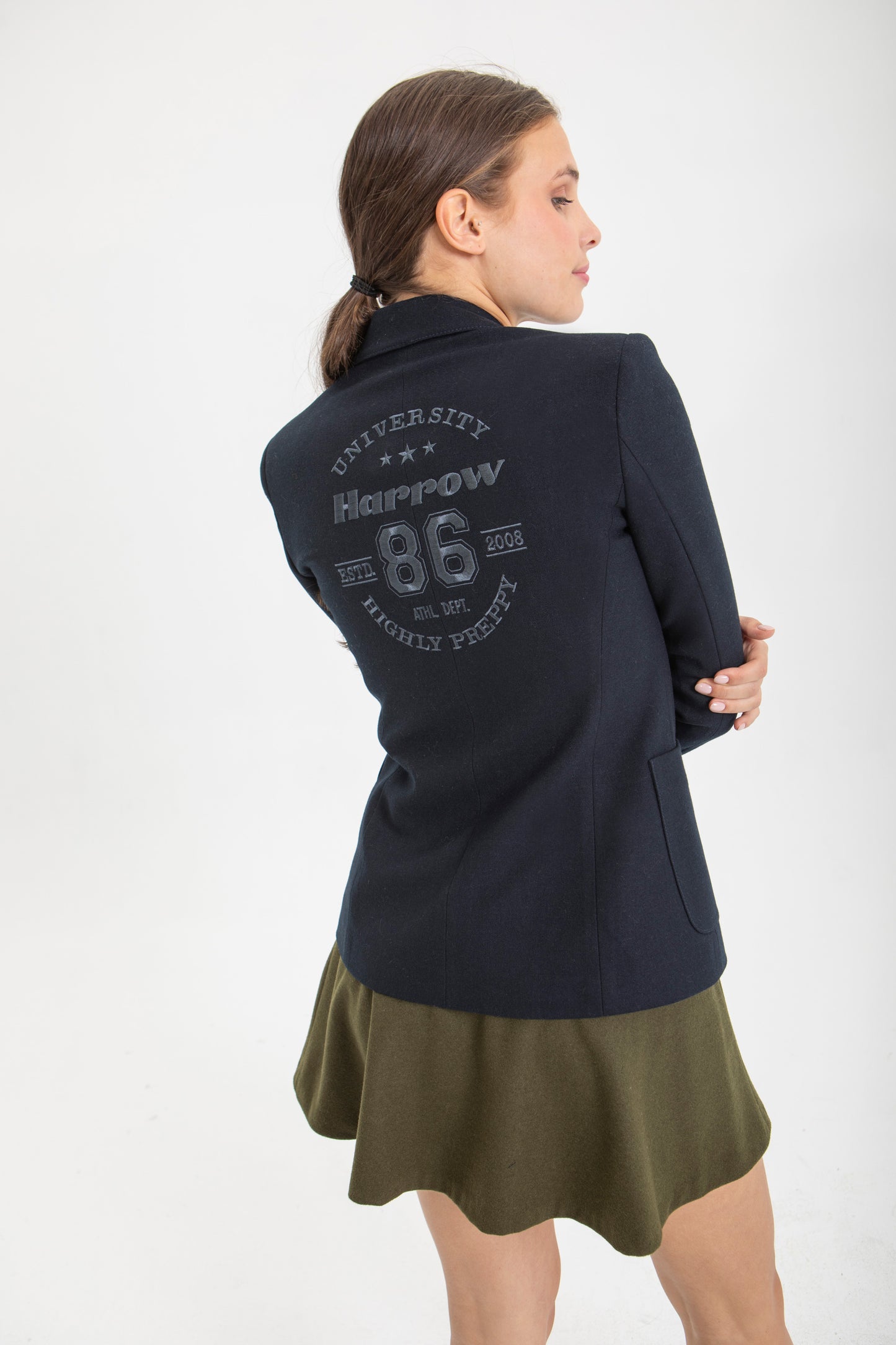 CHAQUETA CON ESCUDO - HIGHLY PREPPY