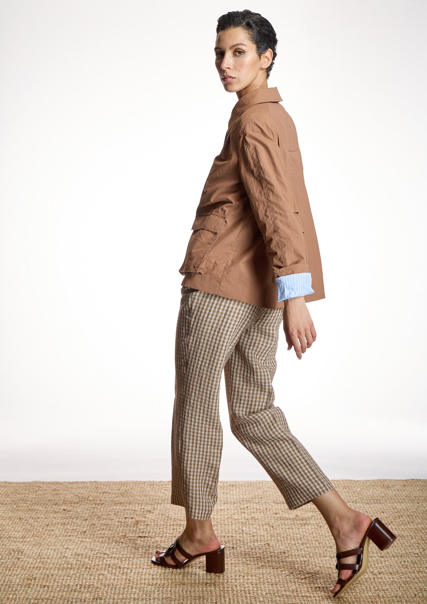 CAZADORA BOTÓN PLATA - ALBA CONDE