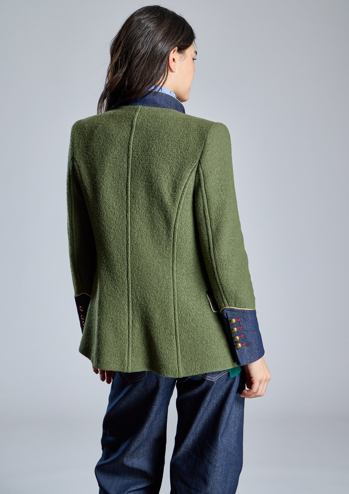 CHAQUETA ESTILO MILITAR - ALBA CONDE