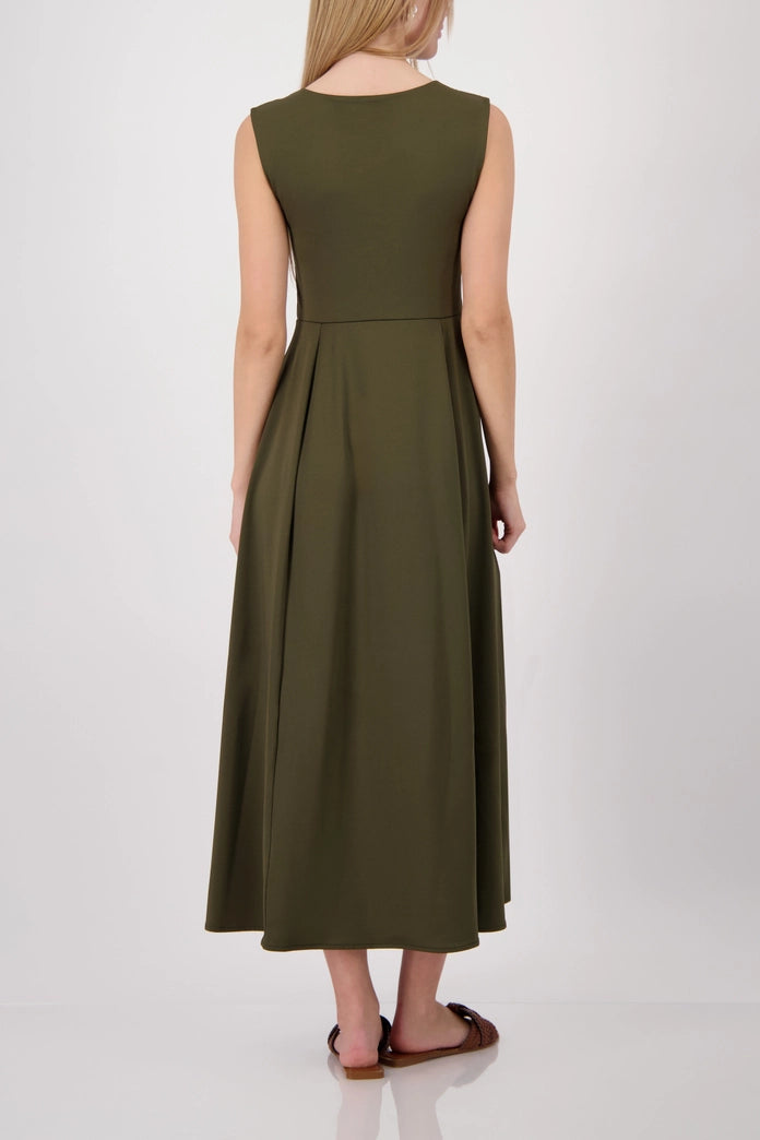 VESTIDO CON ABERTURAS - MONARI