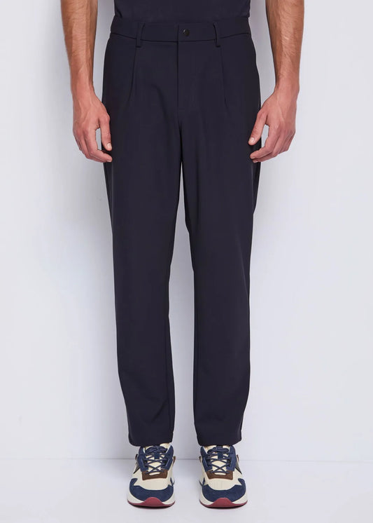 PANTALÓN CON PINZA - GAUDÌ