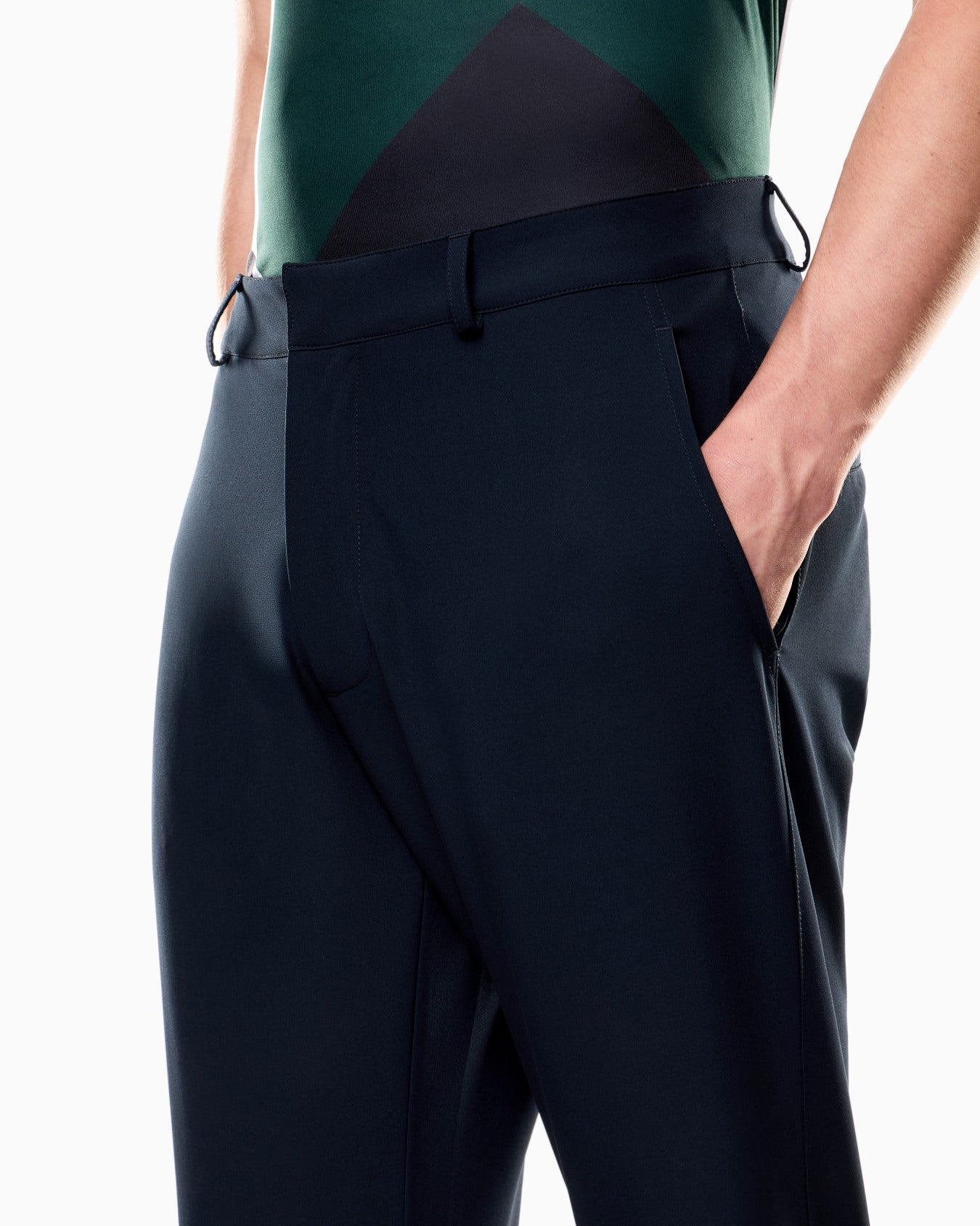 PANTALÓN CHINO POLIAMIDA - EA7