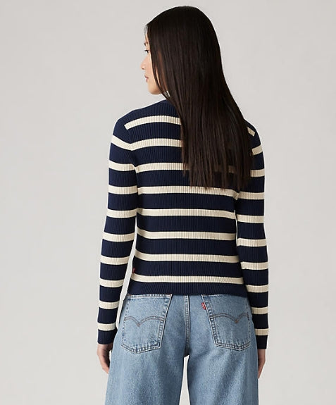 REBECA RAYAS - LEVI'S