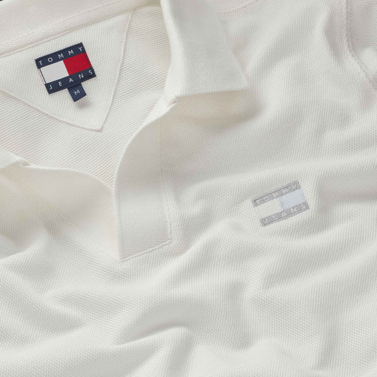 POLO RECTO CUELLO PICO - TOMMY JEANS