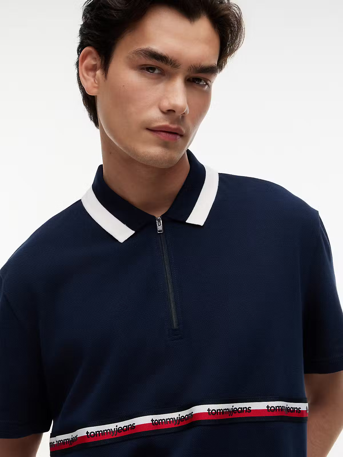 POLO CUELLO CREMALLERA - TOMMY JEANS