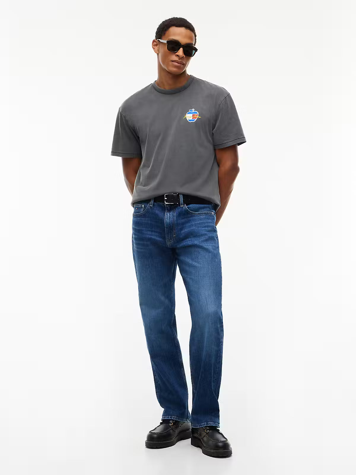 CAMISETA GRÁFICA - TOMMY JEANS