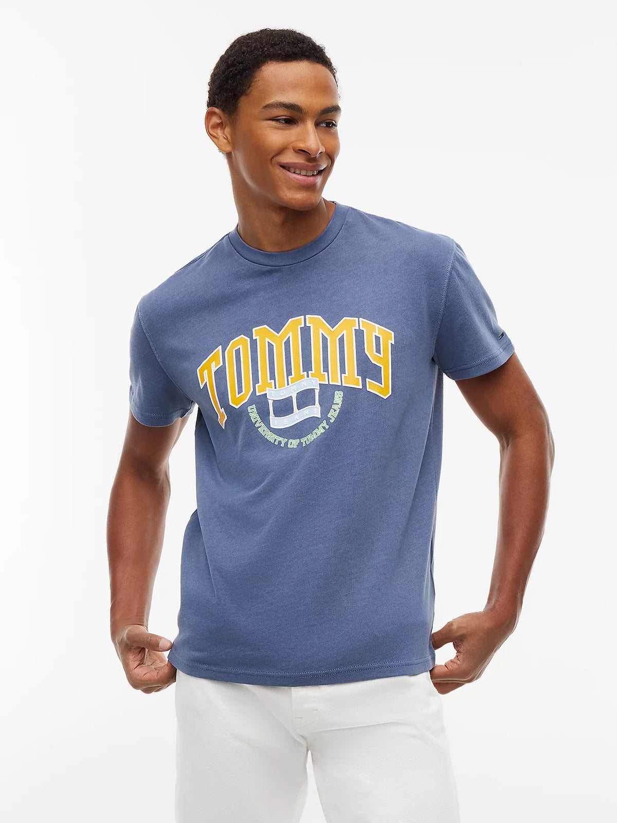 CAMISETA UNIVERSITY - TOMMY JEANS