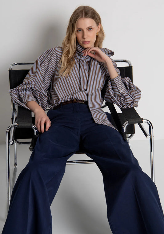BLUSA VOLANTE CRUZADA - FRACOMINA