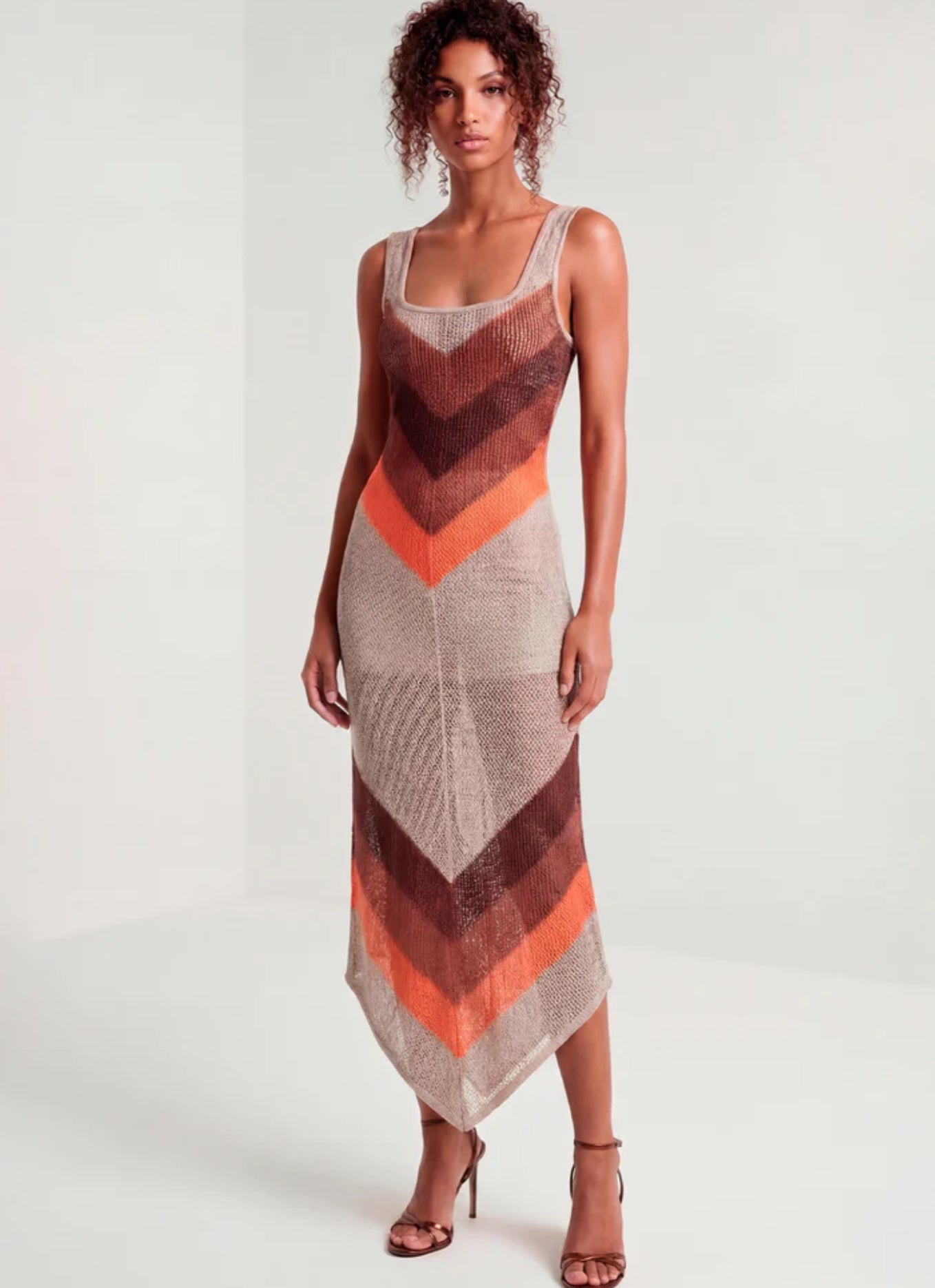 VESTIDO MIDI PUNTO - SAHOCO