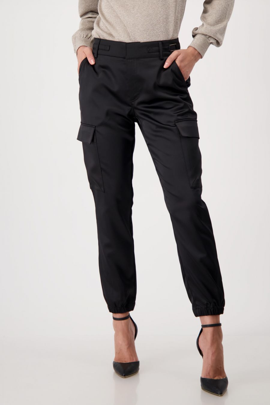 Pantalón negro satinado - Monari