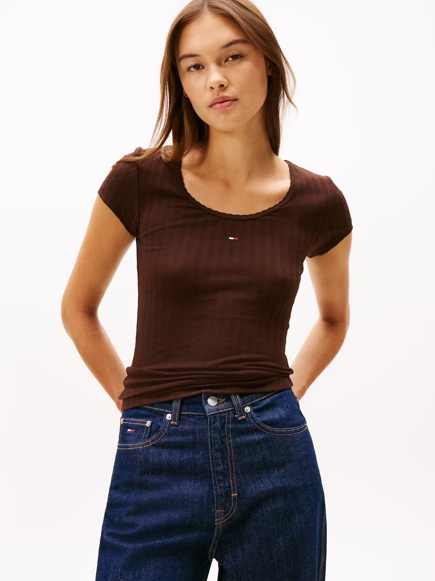 CAMISETA RIBB - TOMMY JEANS